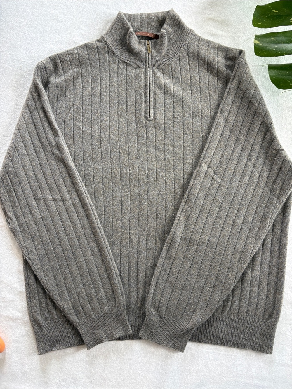 100% Cashmere Tasso Elba Men's Light Gray Ribbed Half-Zip Sweater
